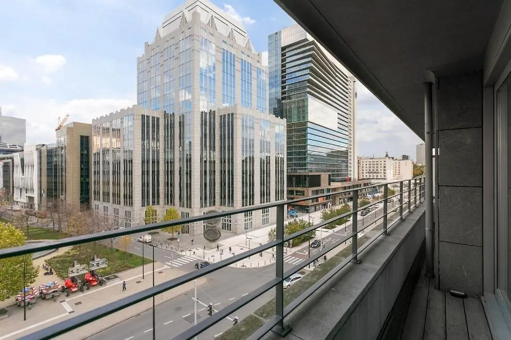 Apartment In Heart Of Brussel City With Balcony View